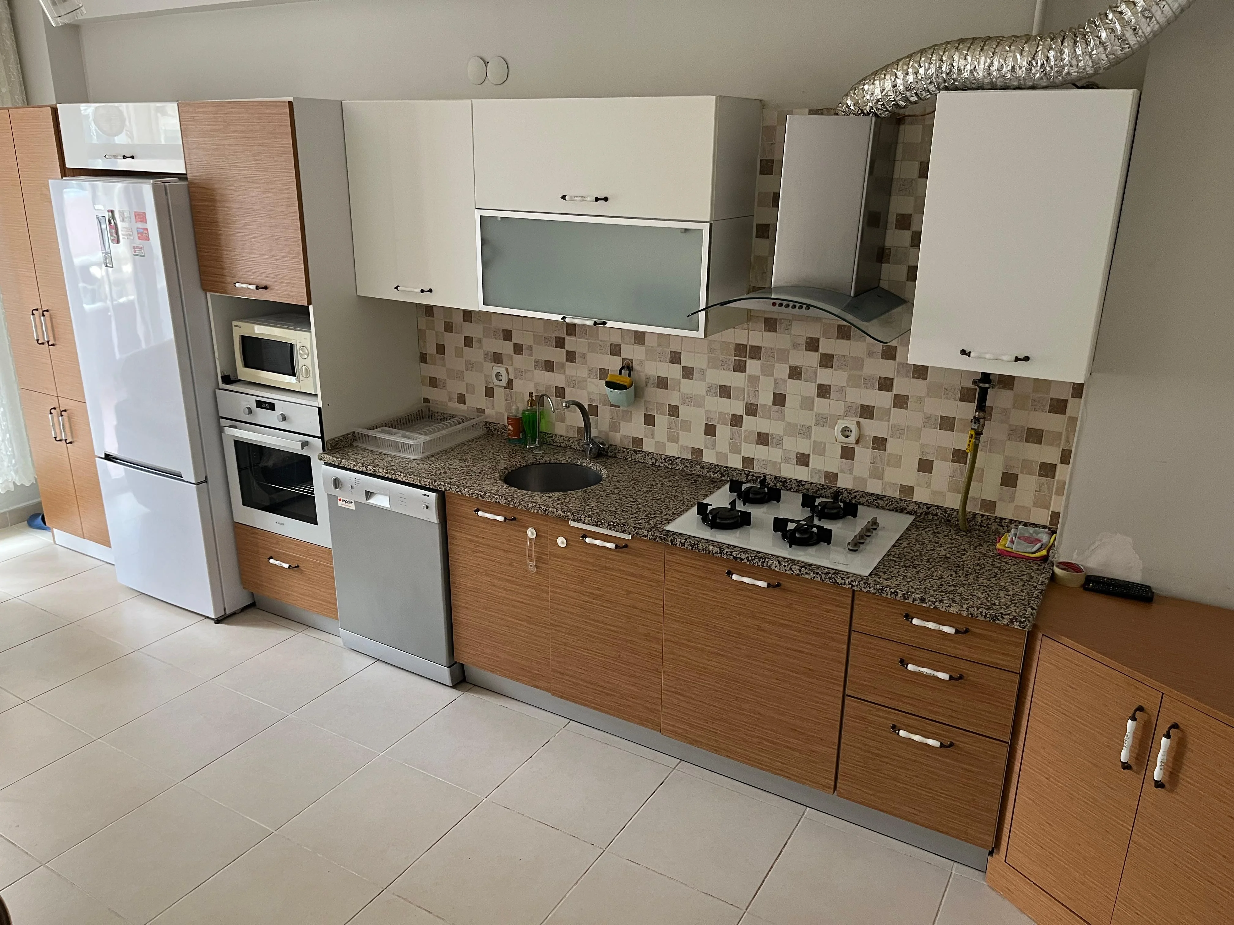ERBAA/CUMHURİYET MAHALLESİNDE 3+1 FULL EŞYALI KİRALIK DAİRE