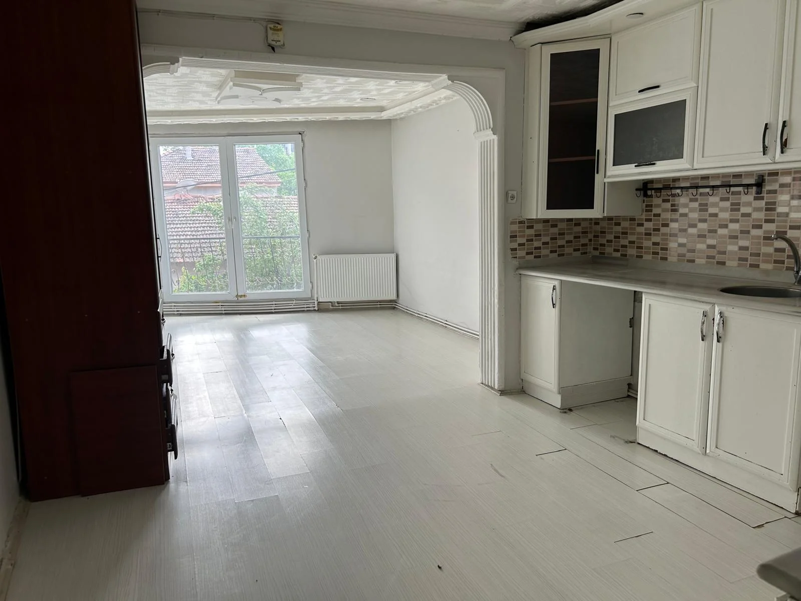 ERTUĞRUL GAZİ MAHALLESİNDE 2 KATLI MÜSTAKİL SATLIK BİNA - Resim 20