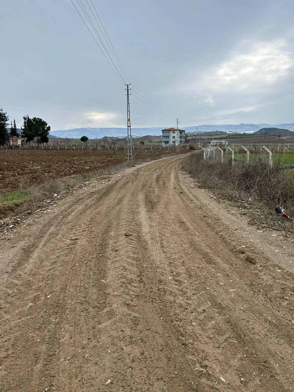 Tokat Erbaa Yeni Mahalle  kül farı Mevkiinde 6377 M2 Satılık tarla - Resim 7